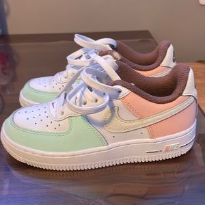 Little Kids Nike Air Force 1 Low LV8
Ice Cream (PS)